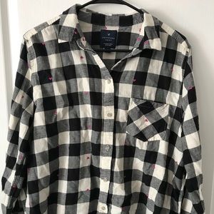 American eagle long sleeve shirt